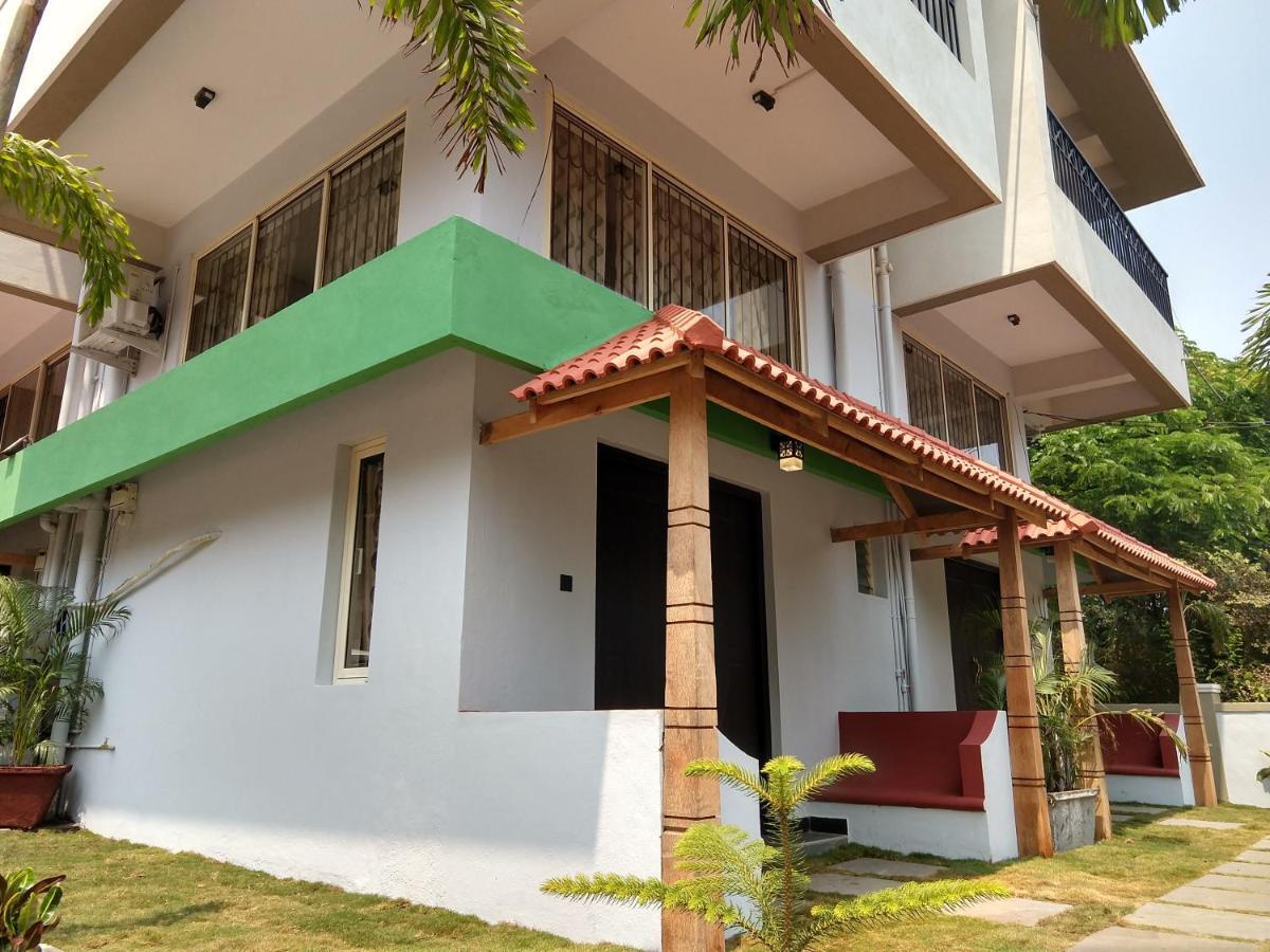 Kay'S Riverview Resort Baga Exterior photo
